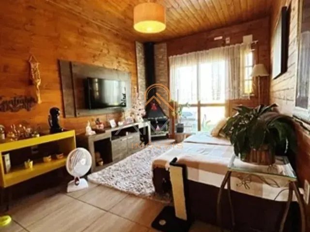 Casa 2 quartos e 1 banheiro, à venda, no bairro Cassino em Rio Grande