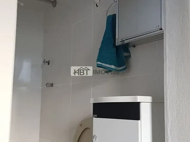 Casa 2 quartos e 2 banheiros, à venda, no bairro Parque Santa Edwiges em Bauru