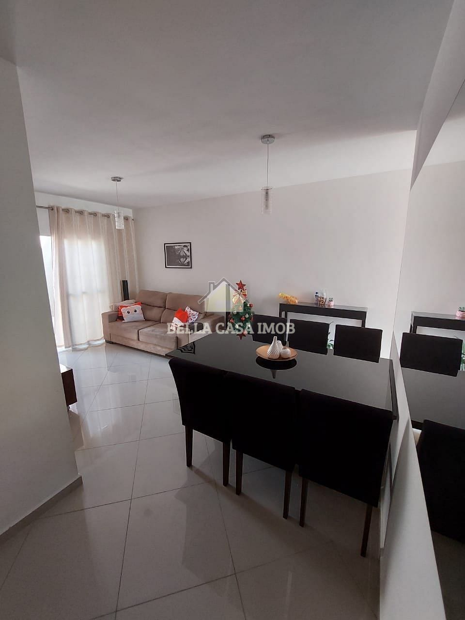 Casa à venda com 2 quartos, 58m² - Foto 3