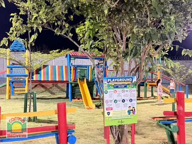 Casa com 200m² 2 quartos e 2 banheiros, à venda, no bairro Condomínio Residencial Villa Lobos em Anápolis