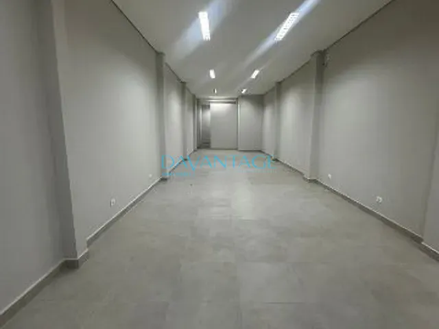 Casa com 140m², para alugar, no bairro Lapa em São Paulo