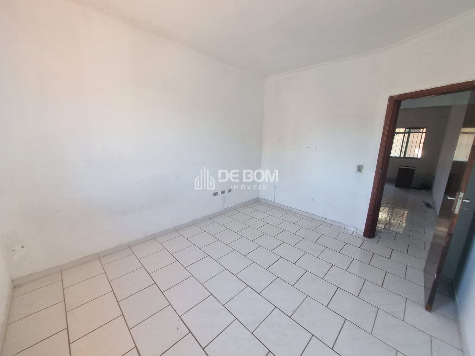 Casa à venda com 2 quartos, 160m² - Foto 8