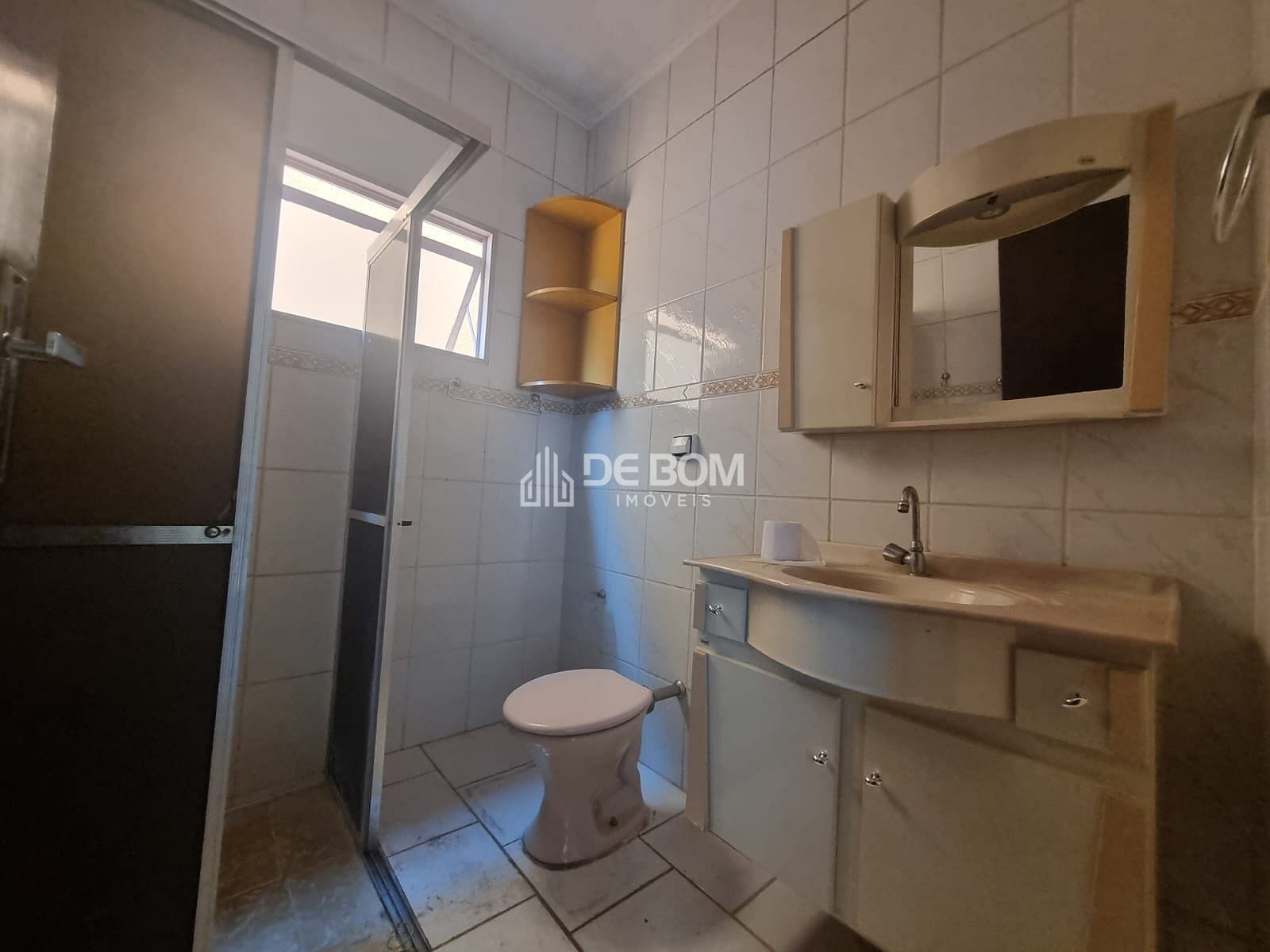 Casa à venda com 2 quartos, 160m² - Foto 13