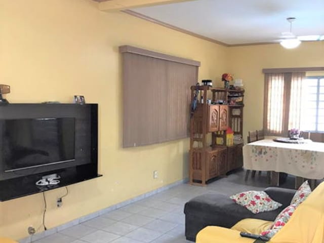Casa com 540m² 6 quartos e 5 banheiros, à venda, no bairro Baú em Cuiabá