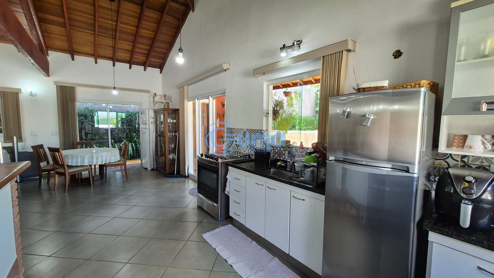 Casa, 4 quartos, 180 m² - Foto 8