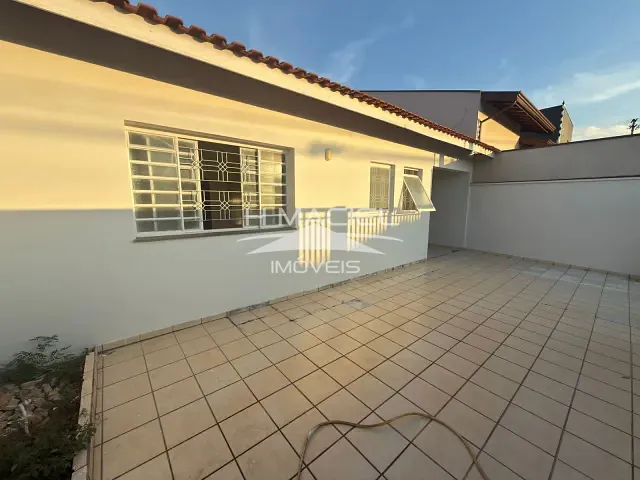 Casa com 150m² 3 quartos e 2 banheiros, para alugar, no bairro Vila Boa Vista em Campinas