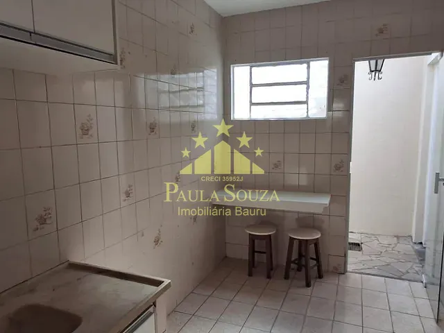 Casa 2 quartos e 2 banheiros, à venda, no bairro Vila Dutra em Bauru
