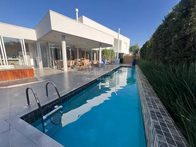 Casa com 545m² 4 quartos e 5 banheiros, à venda, no bairro Santa Úrsula em Jaguariúna
