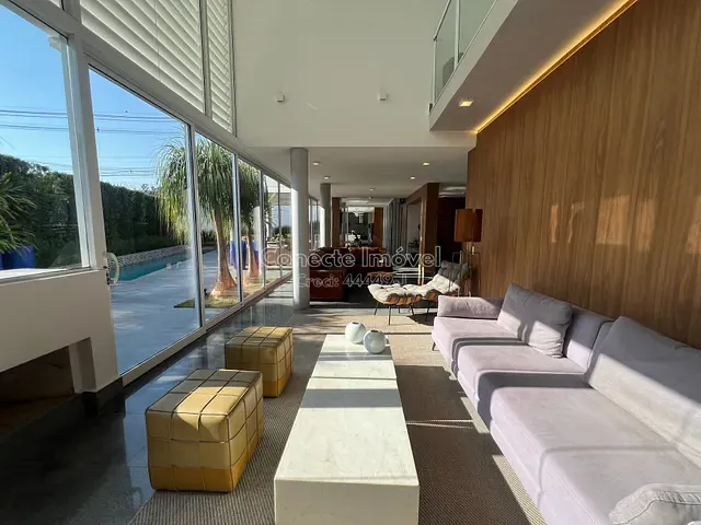 Casa com 545m² 4 quartos e 5 banheiros, à venda, no bairro Santa Úrsula em Jaguariúna