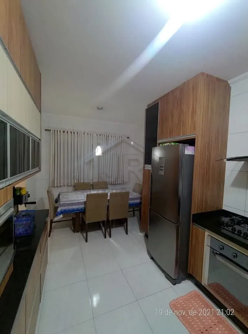 Casa, 3 quartos, 98 m² - Foto 2