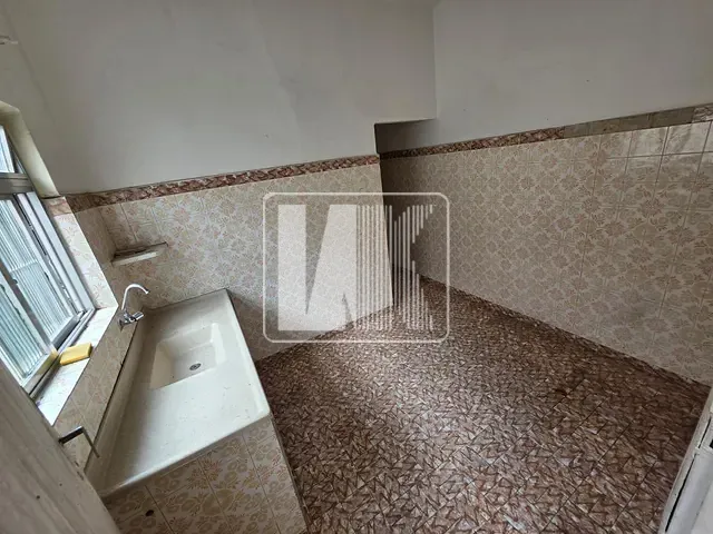 Casa com 40m² 1 quarto e 1 banheiro, para alugar, no bairro Vila Sacadura Cabral em Santo André
