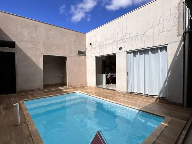 Casa com 200m² 3 quartos e 3 banheiros, à venda, no bairro Jardim Natal I em Franca