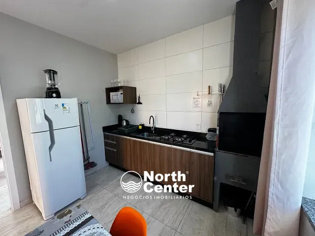 Casa 1 quarto e 1 banheiro, para alugar, no bairro Salinas em Balneário Barra do Sul