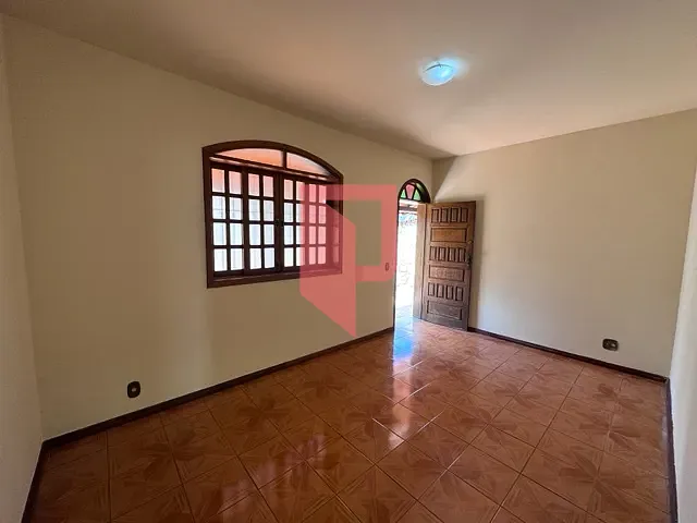 Casa 4 quartos e 4 banheiros, para alugar, no bairro Caiçara-Adelaide em Belo Horizonte