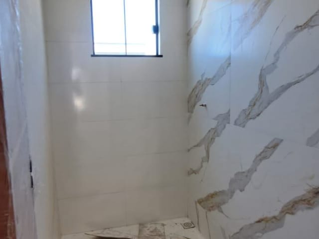 Casa 3 quartos e 1 banheiro, à venda, no bairro Verdes Mares em Rio das Ostras
