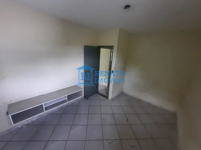 Casa 2 quartos e 1 banheiro, para alugar, no bairro Mumbuca em Maricá