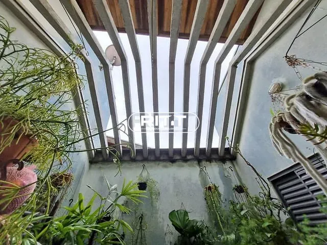 Casa com 250m² 3 quartos e 1 banheiro, à venda, no bairro Parque Jambeiro em Campinas