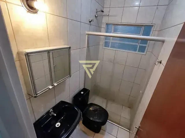 Casa com 200m² 2 quartos e 2 banheiros, à venda, no bairro Jardim Doutor Paulo Gomes Romeo em Ribeirão Preto
