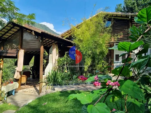 Casa com 1326m² 2 quartos e 1 banheiro, à venda, no bairro Limoeiro em Guapimirim