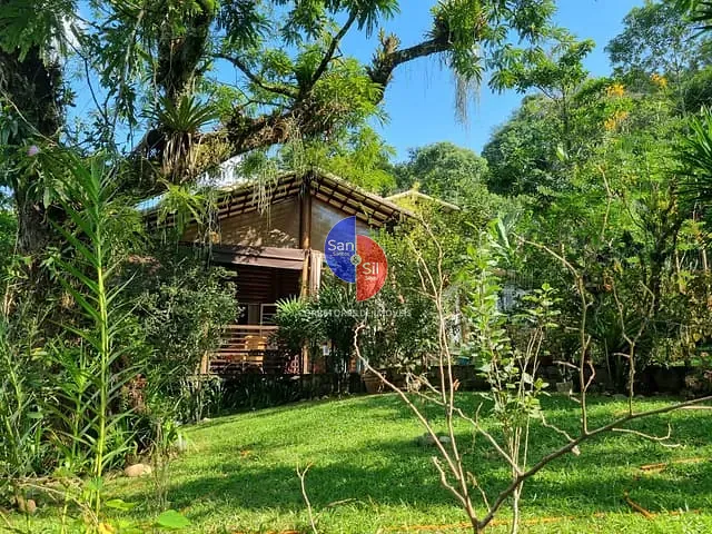 Casa com 1326m² 2 quartos e 1 banheiro, à venda, no bairro Limoeiro em Guapimirim