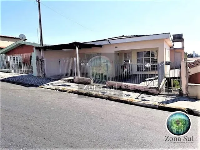 Casa com 163m² 2 quartos e 1 banheiro, à venda, no bairro Centro em Votorantim