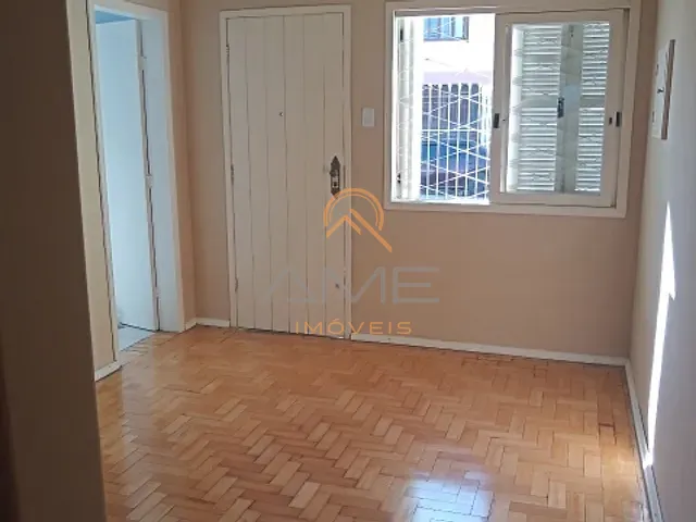 Casa 3 quartos e 2 banheiros, à venda, no bairro Fragata em Pelotas
