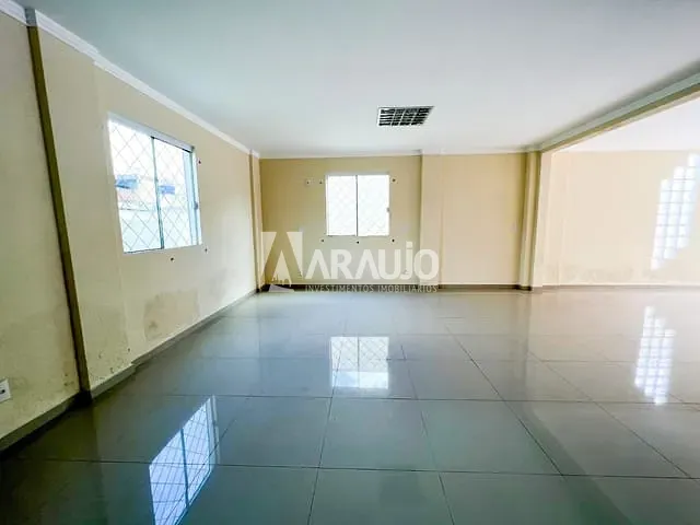 Casa com 314m² 3 quartos e 5 banheiros, à venda, no bairro Centro em Itajaí
