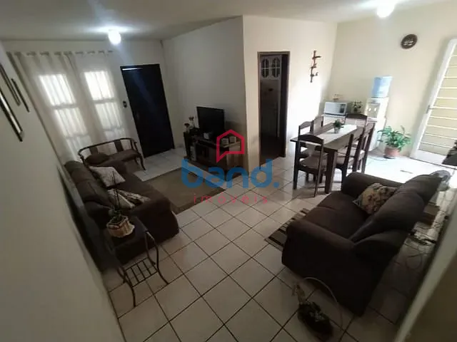 Casa com 150m² 3 quartos e 2 banheiros, à venda, no bairro Cruz das Almas em Itu