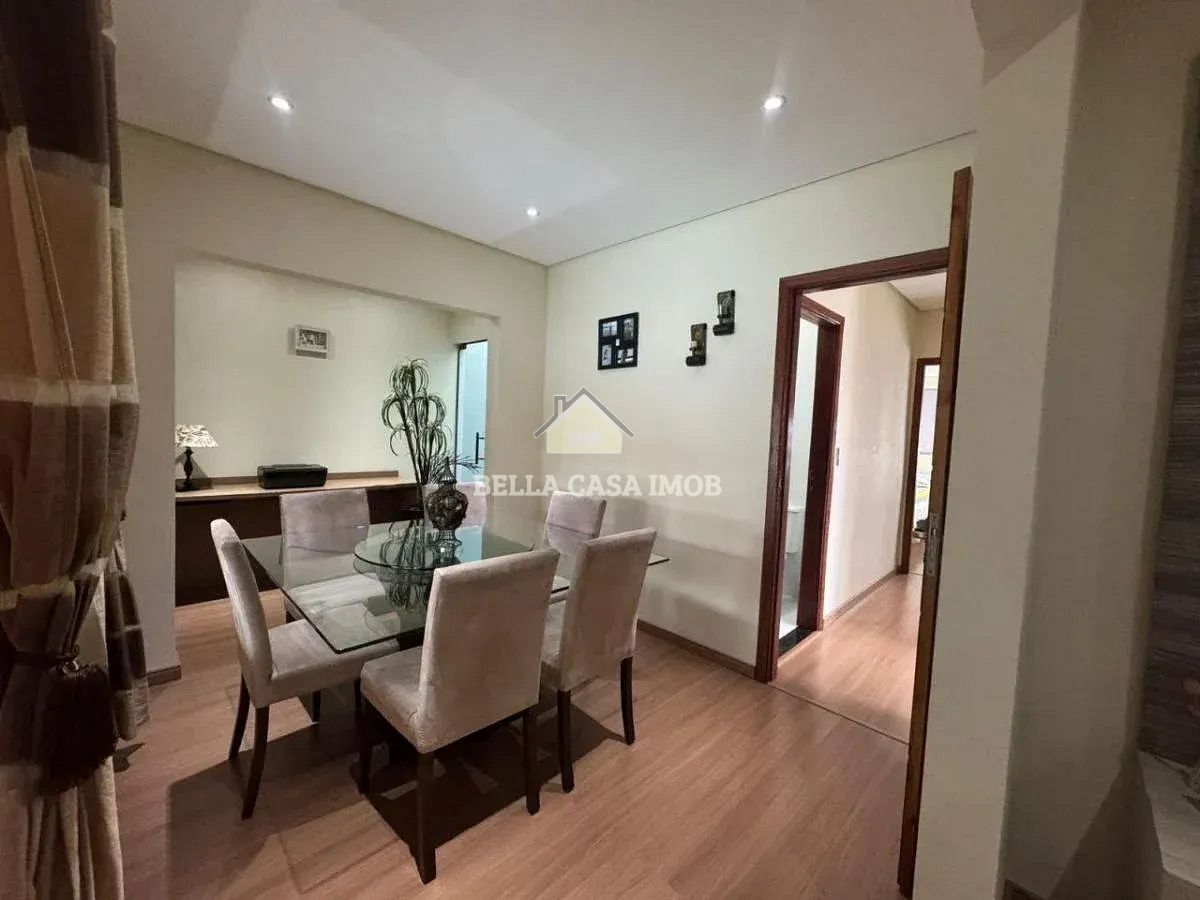 Casa à venda com 2 quartos, 130m² - Foto 11