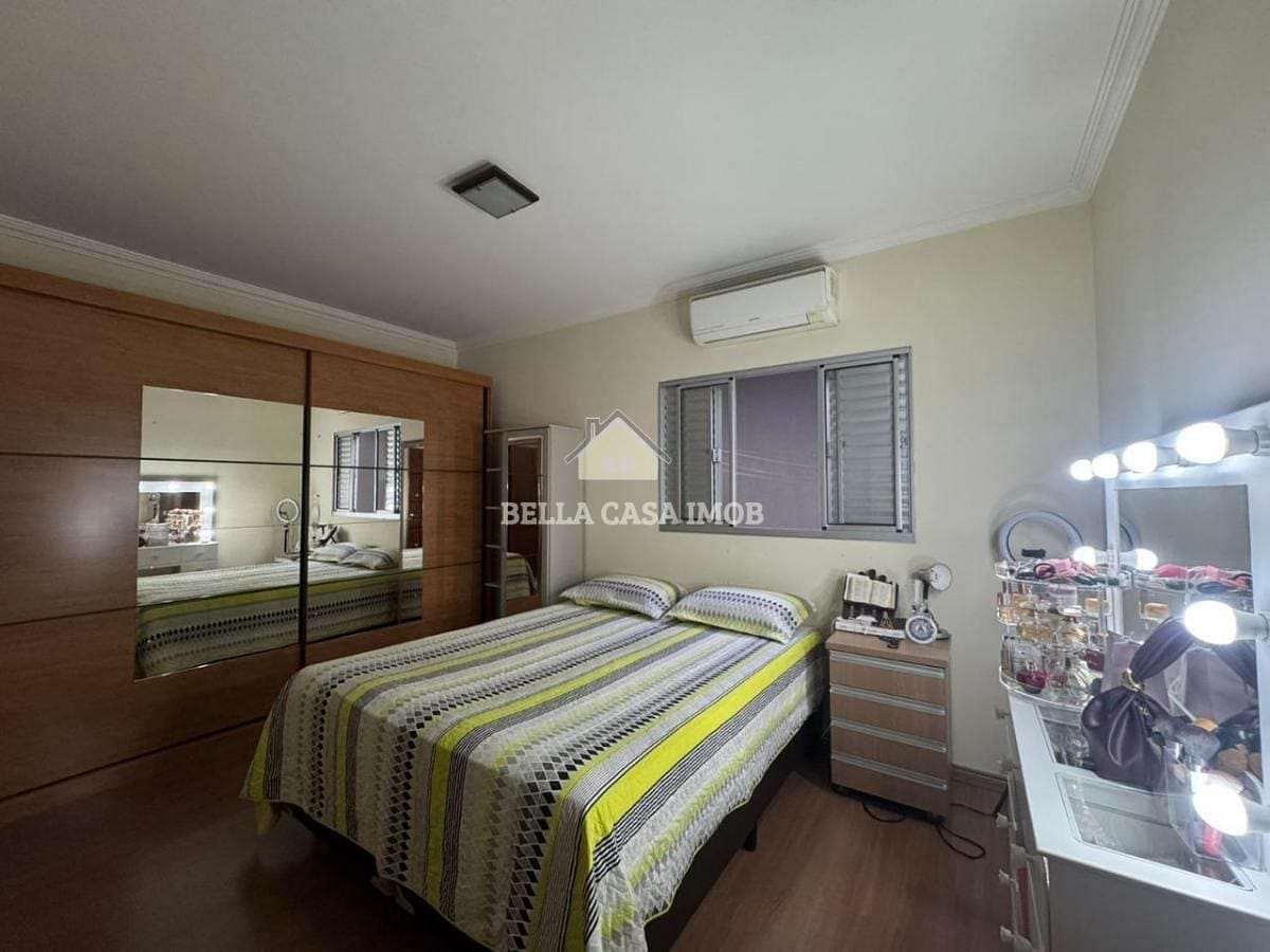 Casa à venda com 2 quartos, 130m² - Foto 18