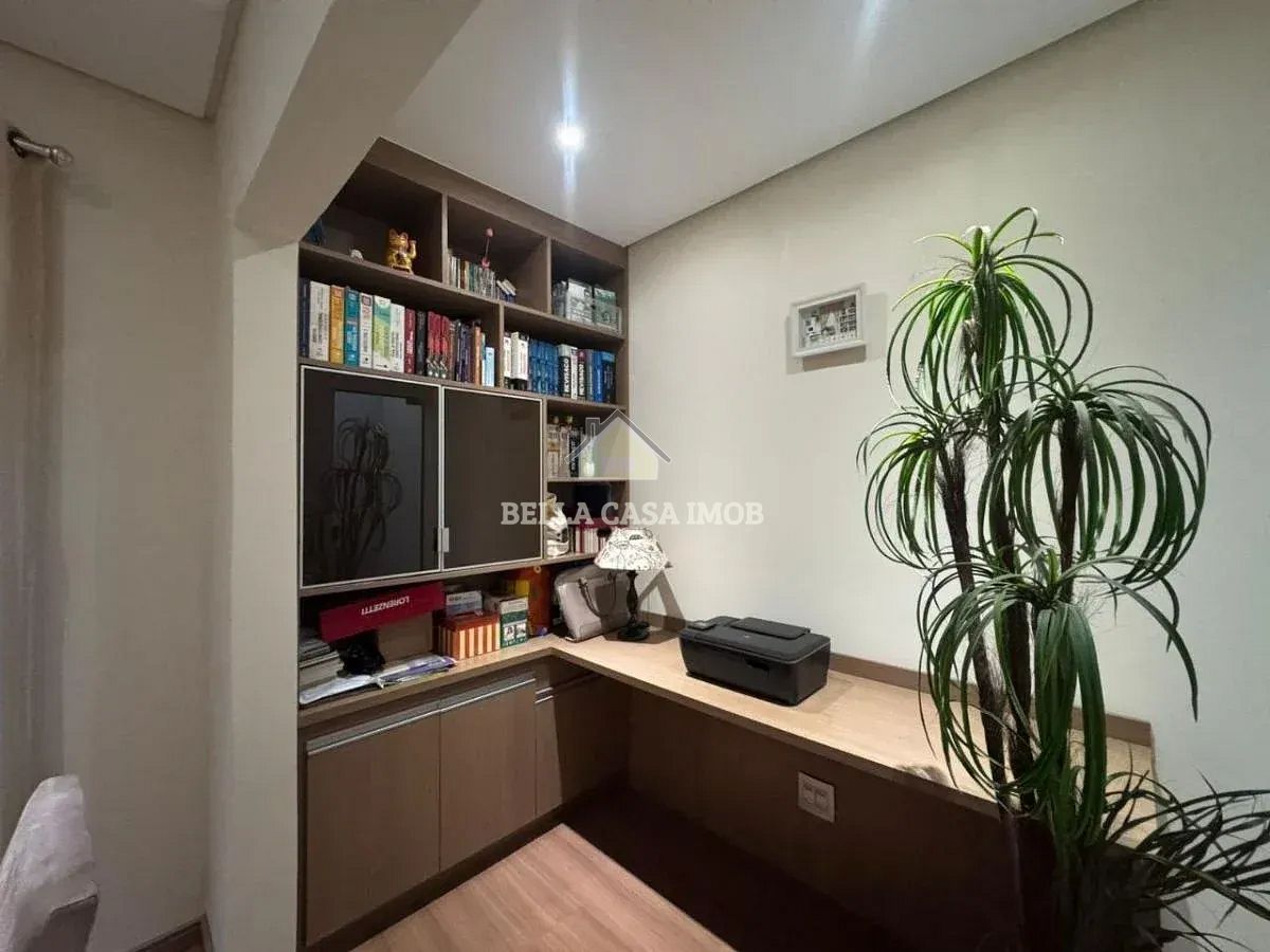 Casa à venda com 2 quartos, 130m² - Foto 4