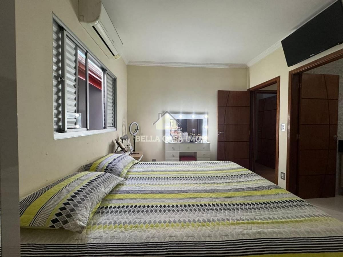 Casa à venda com 2 quartos, 130m² - Foto 16