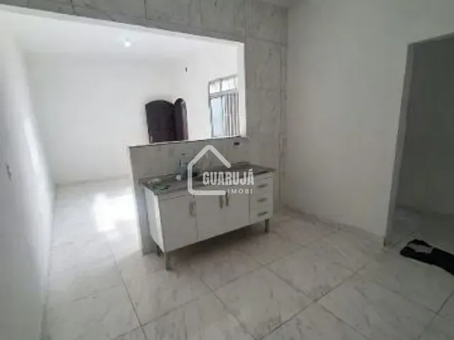 Casa 2 quartos e 2 banheiros, à venda, no bairro Jardim Boa Esperança (Vicente de Carvalho) em Guarujá