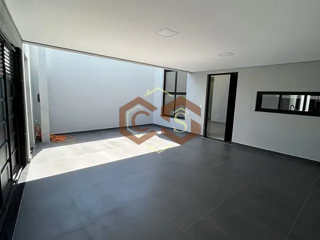 Casa 3 quartos e 2 banheiros, à venda, no bairro Jardim Bom Sucesso em Indaiatuba