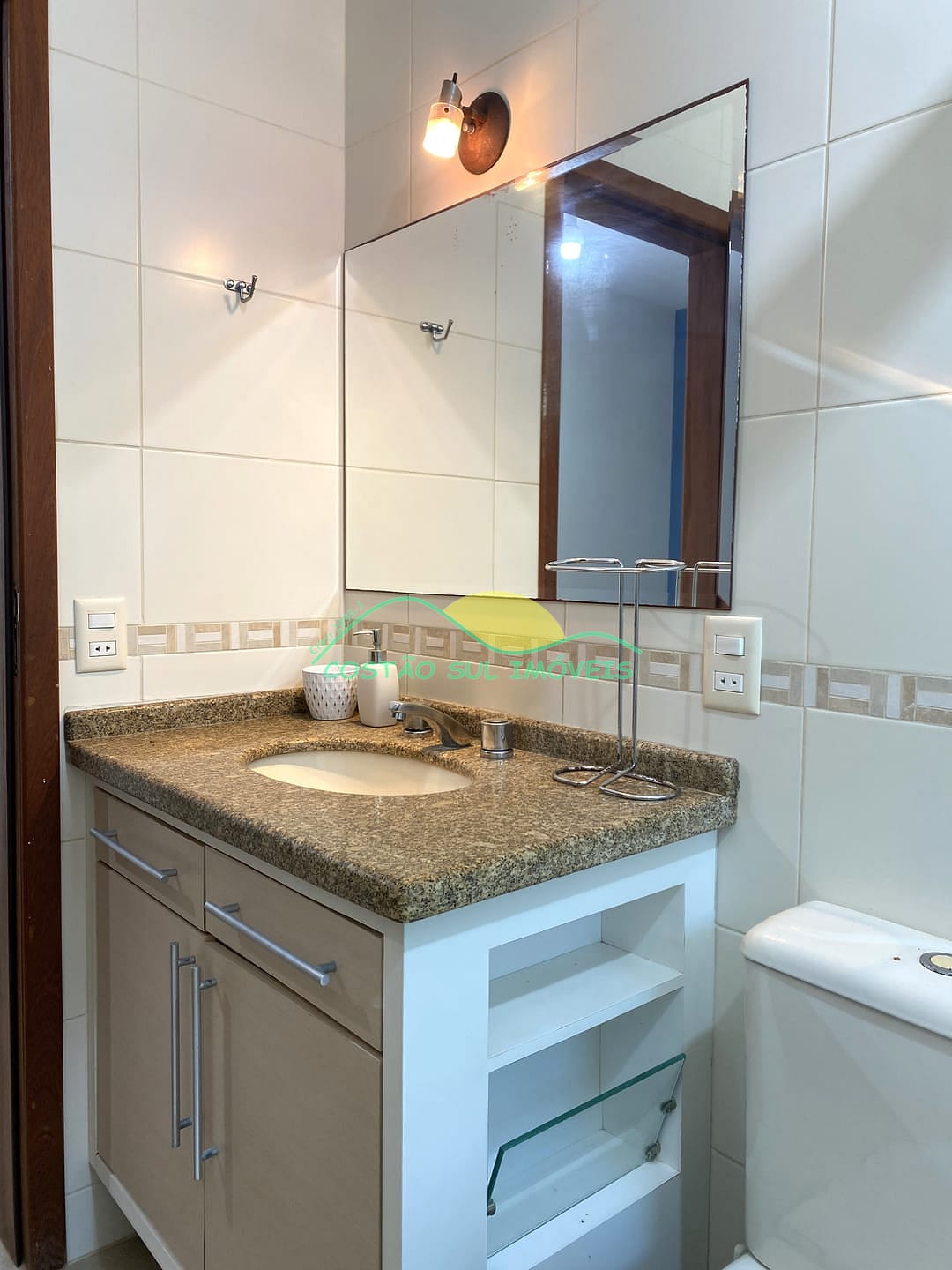 Casa à venda com 4 quartos, 250m² - Foto 63