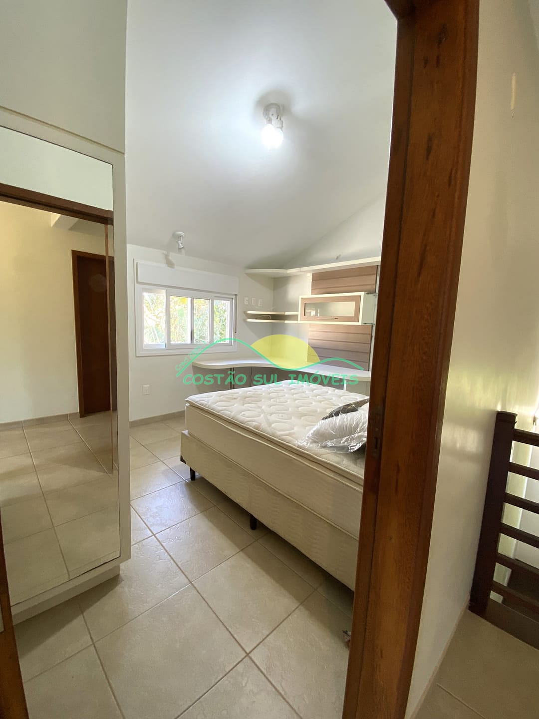 Casa à venda com 4 quartos, 250m² - Foto 47