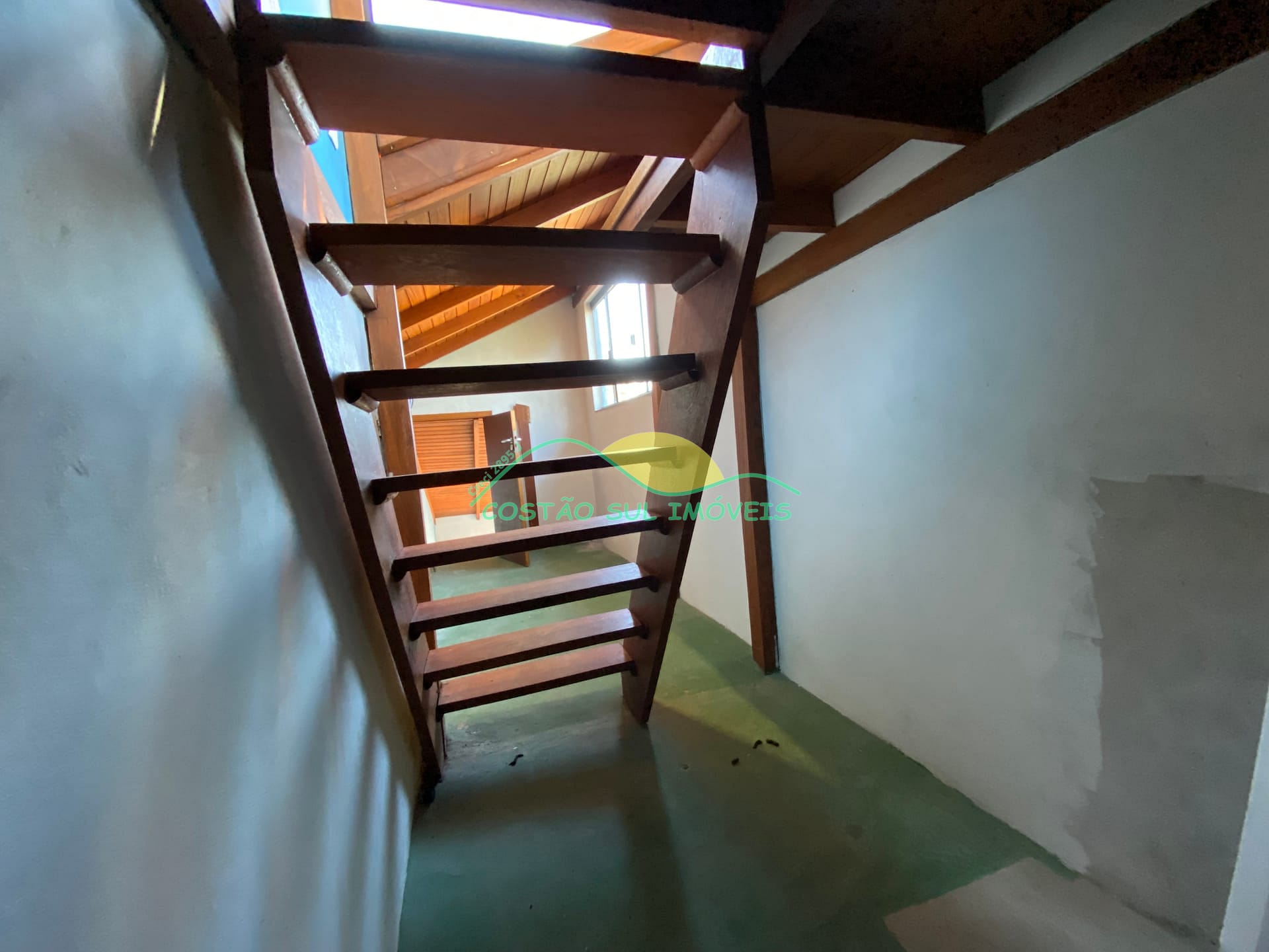 Casa à venda com 4 quartos, 250m² - Foto 21