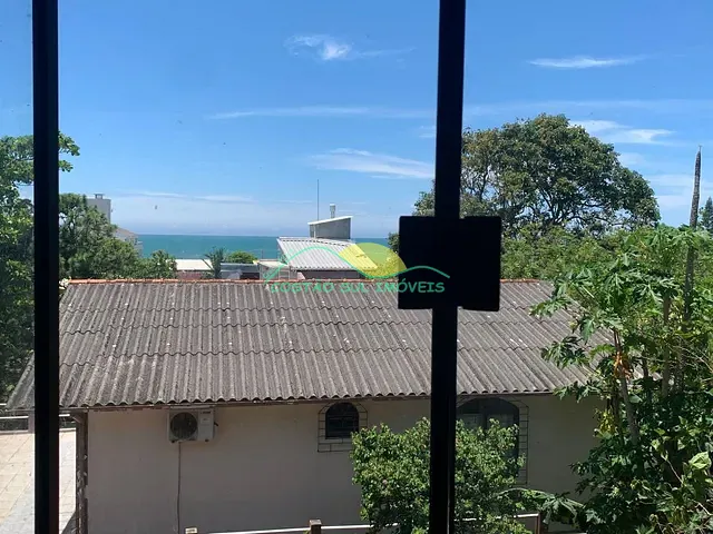 Casa com 455m² 4 quartos e 3 banheiros, à venda, no bairro Morro das Pedras em Florianópolis