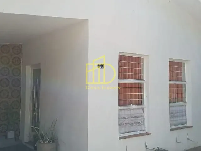 Casa com 300m² 3 quartos e 1 banheiro, à venda, no bairro Jardim Faculdade em Sorocaba