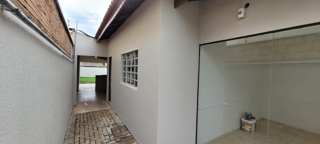 Casa com 391m² 2 quartos e 2 banheiros, à venda, no bairro Residencial dos Ipês em Nova Mutum