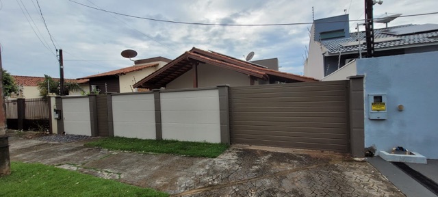 Casa com 391m² 2 quartos e 2 banheiros, à venda, no bairro Residencial dos Ipês em Nova Mutum
