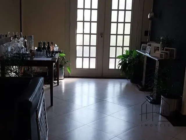 Casa com 600m² 3 quartos e 2 banheiros, à venda, no bairro Jardim do Golf I em Jandira
