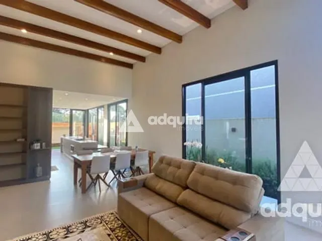 Casa com 300m² 3 quartos e 3 banheiros, à venda, no bairro Jardim Carvalho em Ponta Grossa