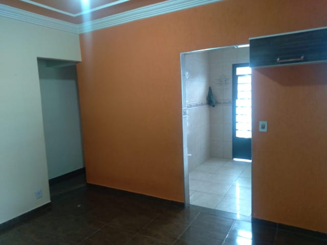 Casa com 180m² 3 quartos e 1 banheiro, à venda, no bairro Conjunto Habitacional Parque da Floresta em Campinas
