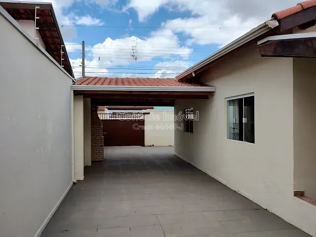 Casa com 300m² 4 quartos e 2 banheiros, à venda, no bairro Parque Residencial Itamaraty em Artur Nogueira