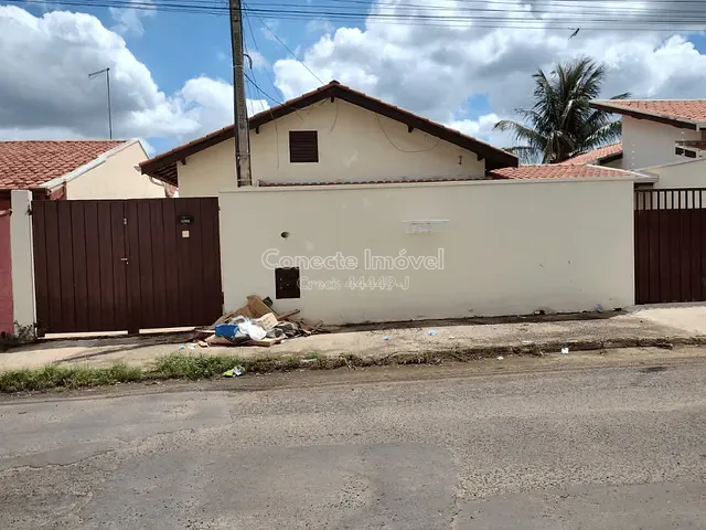 Casa com 300m² 4 quartos e 2 banheiros, à venda, no bairro Parque Residencial Itamaraty em Artur Nogueira