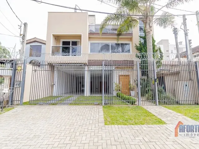 Casa 2 quartos e 3 banheiros, à venda, no bairro Bigorrilho em Curitiba
