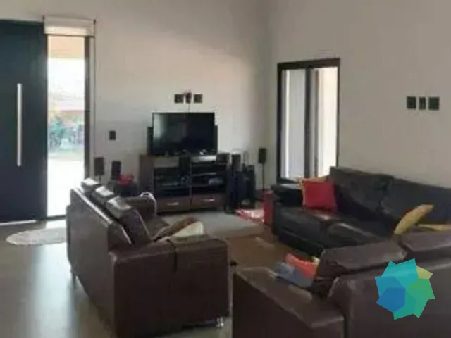 Casa com 1300m² 4 quartos e 3 banheiros, à venda, no bairro Terras de Santa Izabel em Salto