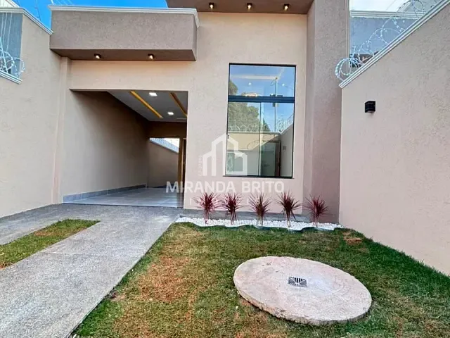 Casa 3 quartos e 2 banheiros, à venda, no bairro Setor Serra Dourada - 2ª Etapa em Aparecida de Goiânia