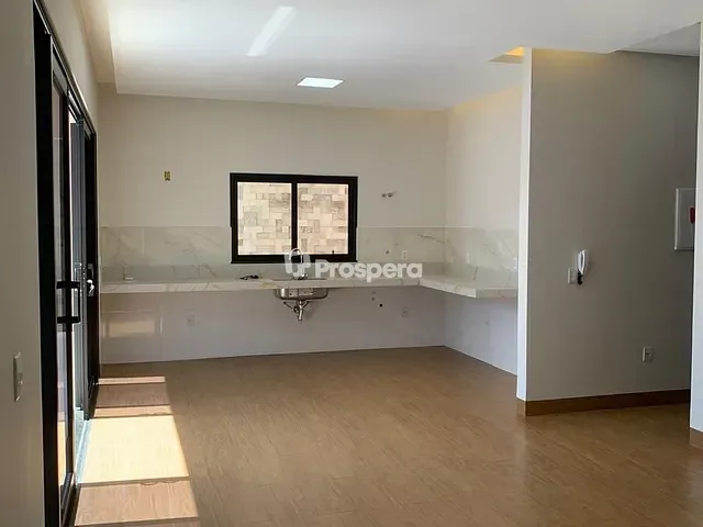 Casa com 192m² 3 quartos e 4 banheiros, à venda, no bairro Cidade Jardim em Anápolis